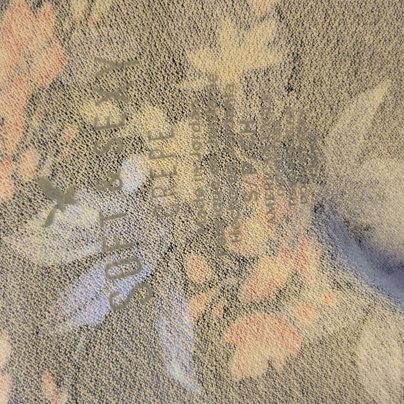 American Eagle tank Size Small - Picture 8 of 8